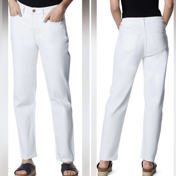 Hint of Blu Women’s Jeans, Straight Leg, Stretch Denim, White, Size 34, NWT - Picture 1 of 11